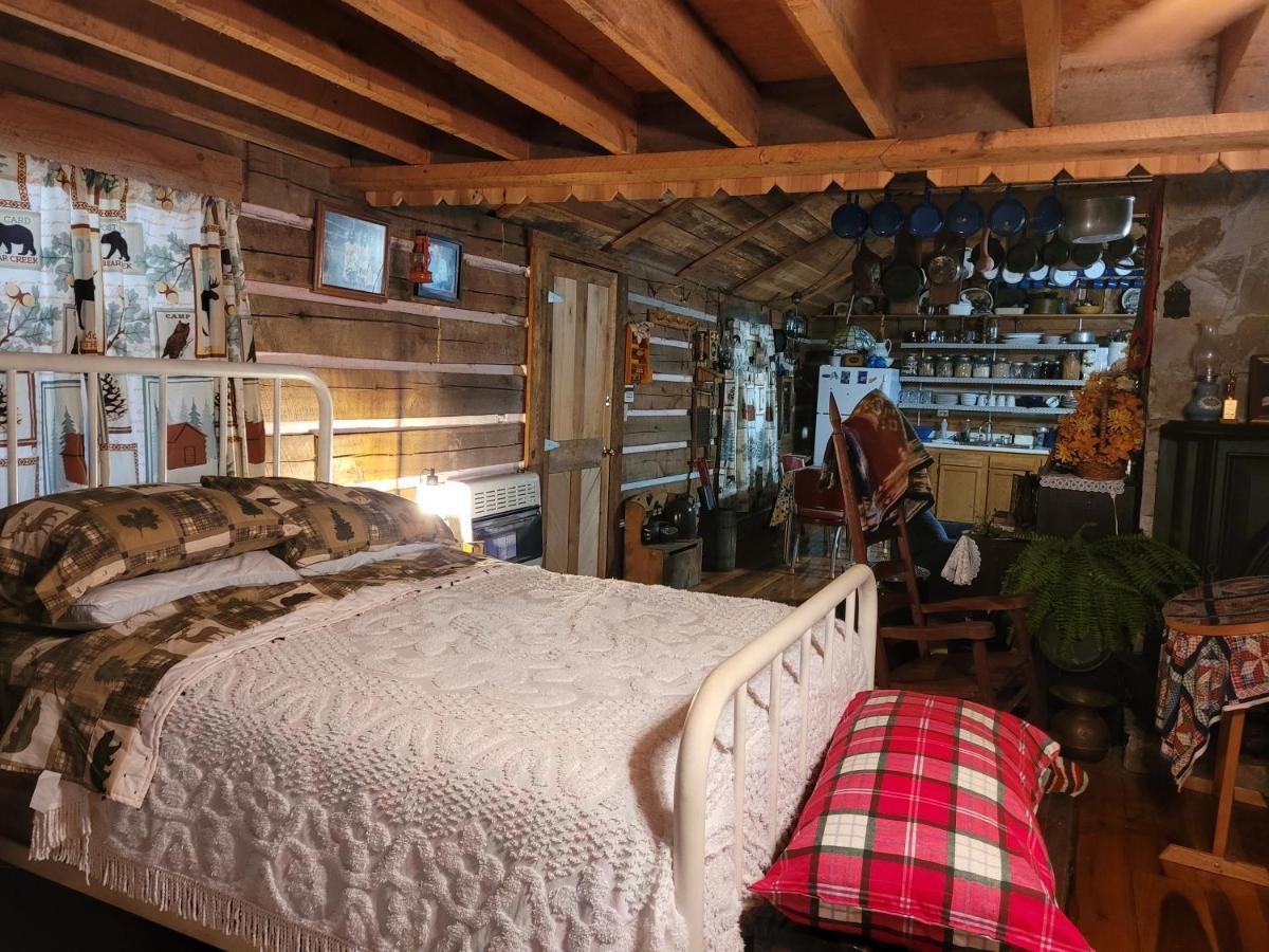 Mountain Memories Cabin Rental Booneville ภายนอก รูปภาพ